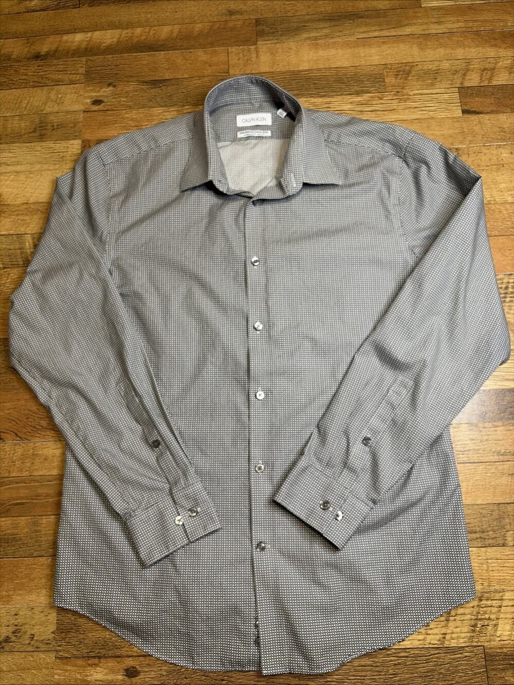 CK Calvin Klein Extreme Slim Fit Non Iron Black And White Pattern Dress Shirt